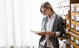 How can foreigners get an archival certificate in Ukraine?