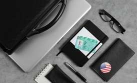 Відновити втрачену посвідку на постійне проживання в Україні